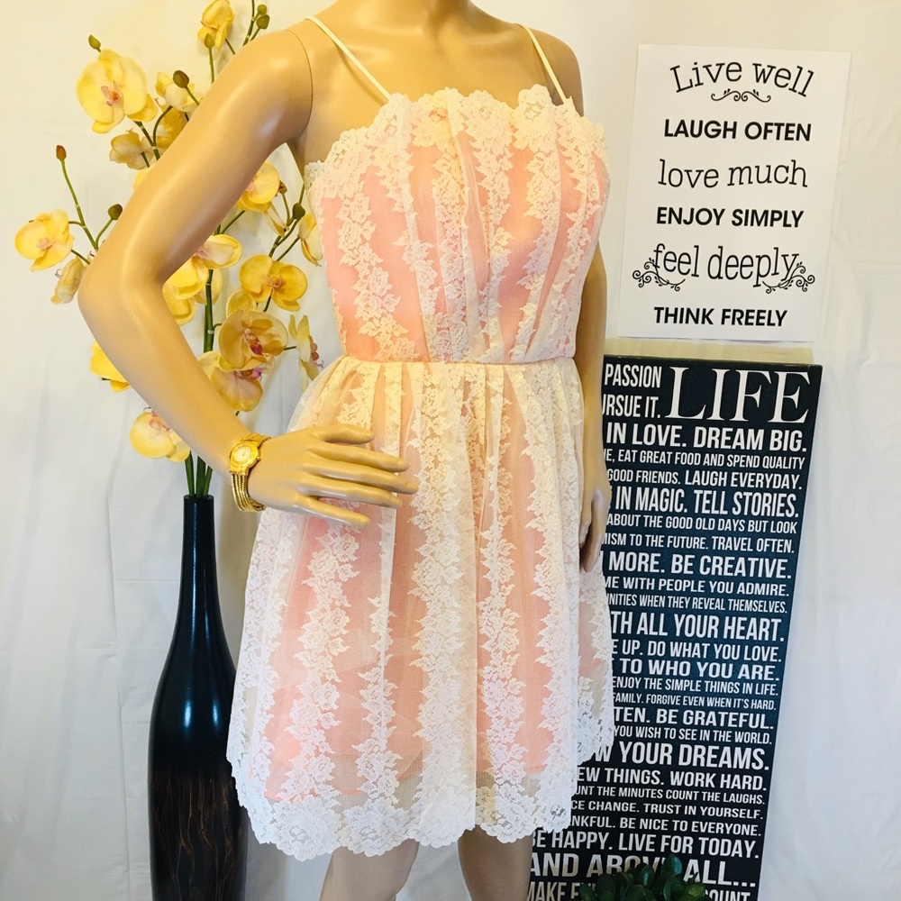 ❤️ Women’s Topshop Pink Mini Dress